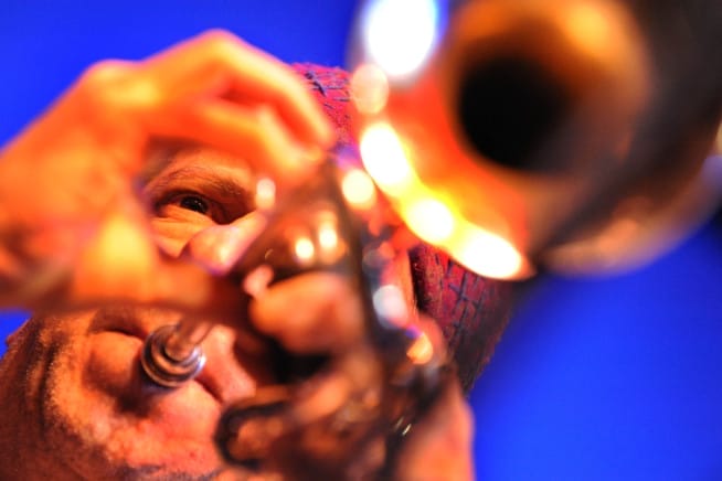 Frank London plays London