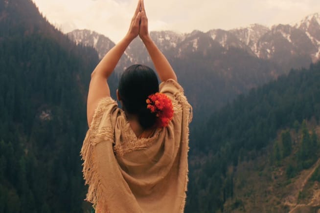 Bayaar (Dust and the Wind)